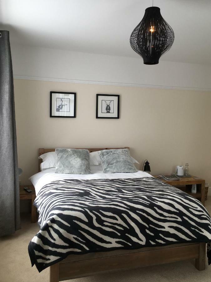 1 Ashford Road Guesthouse 레드힐 외부 사진