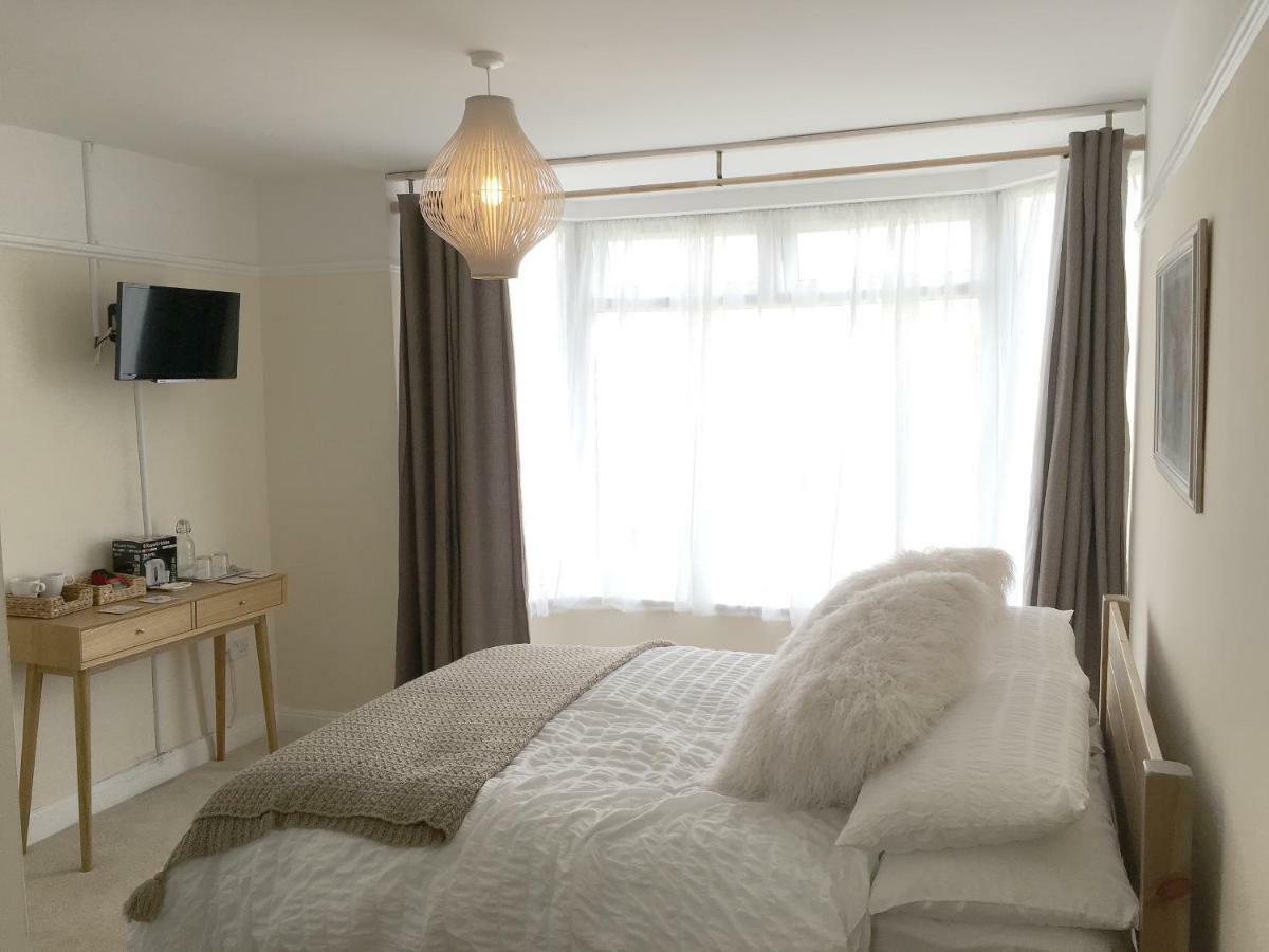 1 Ashford Road Guesthouse 레드힐 외부 사진